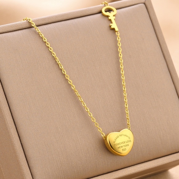 Jewelry - 18KT Gold Forever Love Heart Key Necklace Gold & Rose Gold